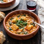 Potaje de alubias con bacalao